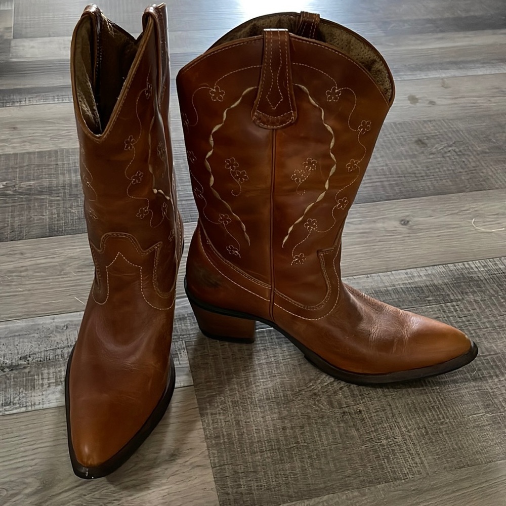 Cowboy Boots Size 37 or 6 - 6.5 Womens